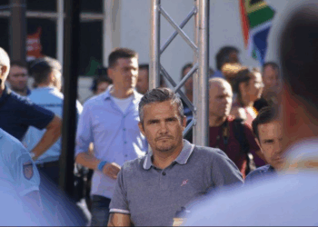 Au plus bas, Richard Virenque largué par sa femme : "Elle s’est barrée avec un autre" 6 Au plus bas, Richard Virenque largué par sa femme : "Elle s’est barrée avec un autre" Au plus bas, Richard Virenque largué par sa femme : « Elle s’est barrée avec un autre »