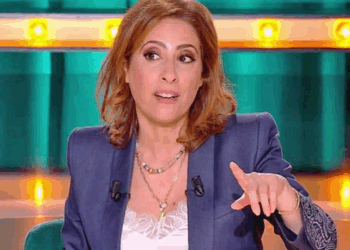 Léa Salamé au 20h de France 2 : au fait, quel salaire va-t-elle toucher ? 9 Léa Salamé au 20h de France 2 : au fait, quel salaire va-t-elle toucher ? Léa Salamé au 20h de France 2 : au fait, quel salaire va-t-elle toucher ?