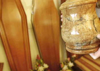 États-Unis : Le gérant des pompes funèbres avait entassé chez lui 190 corps en dé*omposition