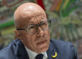 « Censure immédiate »: Eric Ciotti menace le gouvernement en cas de hausses d&rsquo;impôts