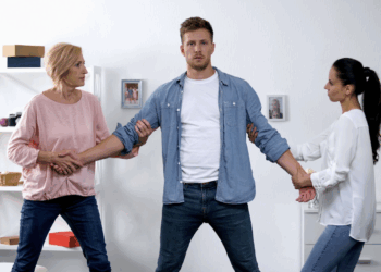 Comment protéger son couple lorsque la belle-famille menace de le faire exploser ?