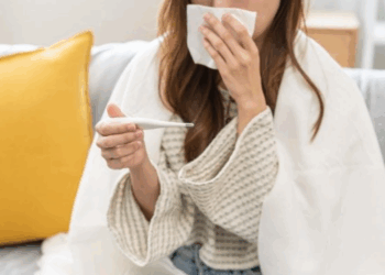 Leucémie : ces 8 symptômes qui s&rsquo;apparentent à une grippe à ne jamais ignorer pour détecter ce type de cancer