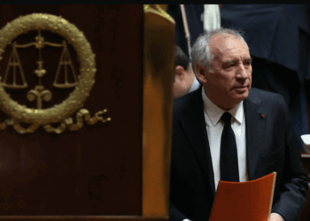 « Il faut mettre députés et ministres à 2.000€ »: la charge d&rsquo;une auditrice RMC face à un député macroniste