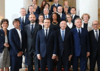 « Une symbolique violente »: le gouvernement veut sacrifier une semaine de congés contre rémunération