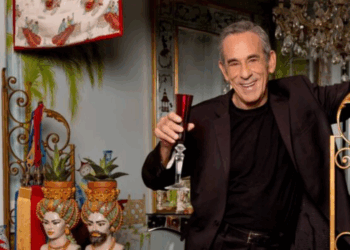 Disparition de Thierry Ardisson : à quoi ressemblait son appartement du 93 rue du Faubourg Saint-Honoré ?