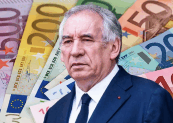 Hausse des impôts : avec un salaire de 2000 euros, voici combien le gel va vous coûter en 2026