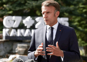 Emmanuel Macron au Canada pour le G7 : sa surprenante sortie en pleine nuit