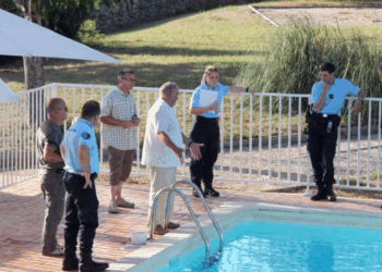 Une petite fille décède noyée après avoir voulu faire une dernière descente sur le toboggan