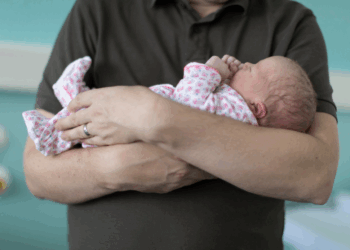 En France, le nombre de décès risque de dépasser celui des naissances en 2025, une première depuis 1944