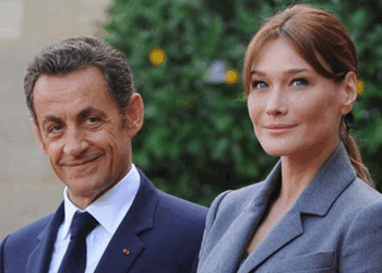 Carla Bruni-Sarkozy écartée de la Légion d&rsquo;honneur, cette promotion bloquée à la dernière minute