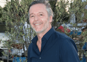 Jean-Michel Maire est officiellement Thaïlandais : le chroniqueur de TPMP a tout quitté