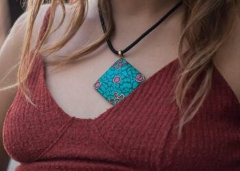 34b4084a ff16 4b9f ab28 3981bc7f1777