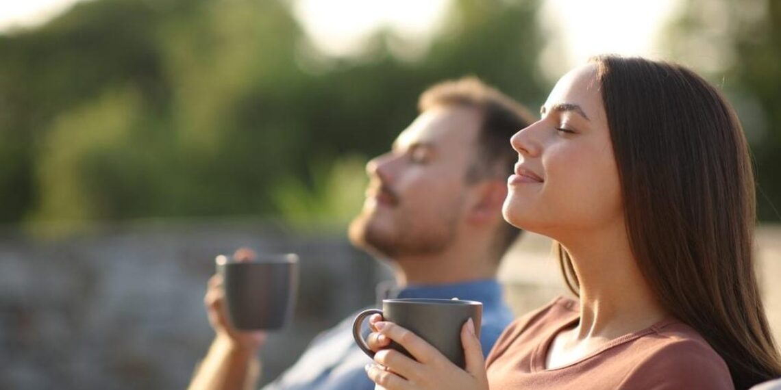 À 50 ans, de plus en plus de Français choisissent cette façon surprenante de vivre leur couple 5 À 50 ans, de plus en plus de Français choisissent cette façon surprenante de vivre leur couple 4d5ec68b 9212 43c9 90ec 0aa51cf1aae9 affection,public