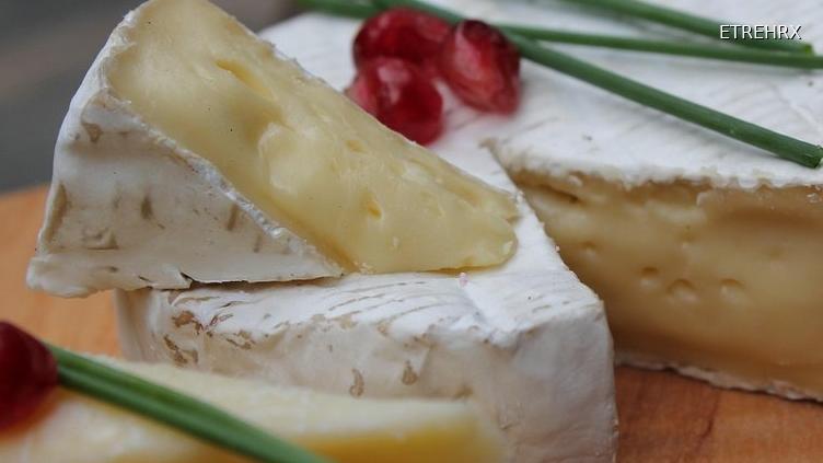Vérifiez d'urgence vos frigos : ce que cache le silence de Lidl sur ces 6 fromages contaminés 4 Vérifiez d'urgence vos frigos : ce que cache le silence de Lidl sur ces 6 fromages contaminés Image d'illustration © ETREHEUREUX