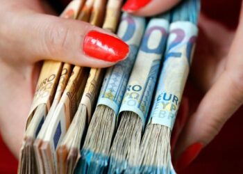 9a91a1bf 08d7 4d30 b493 4a47474b1125