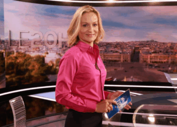 « Je l’aime éperdument », Audrey Crespo-Mara fond en larmes pour son dernier JT de TF1