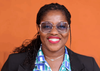 Claudia Tagbo touchée par un cancer du sein, elle fait face à de violents messages : « J’en ai pleuré »