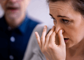 Pourquoi les personnes âgées ont une odeur particulière