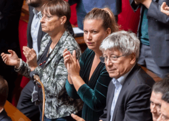 Université d’été de LFI : un journaliste du Monde blacklisté par Jean-Luc Mélenchon et sa «meute»