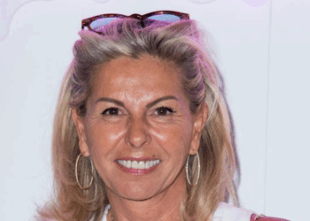 Affaire conclue : cet objet vendu 1 600 fois son prix d&rsquo;achat à Caroline Margeridon !