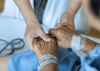 24 heures avant le décès : les trois signes à connaître