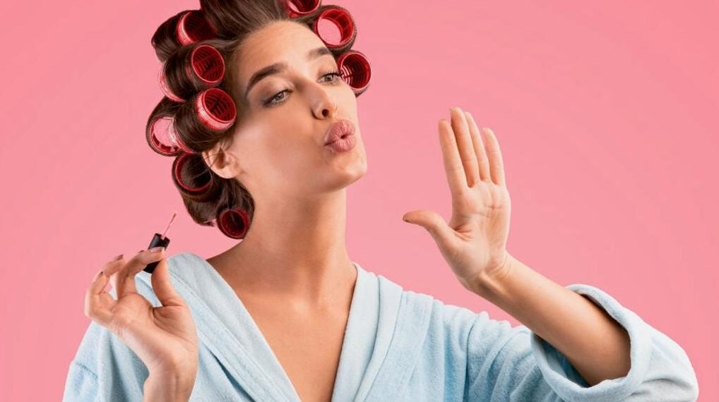 Vernis à ongles : cette substance que (presque) personne ne connaît mais qui disparaît de vos flacons dès septembre 5 Vernis à ongles : cette substance que (presque) personne ne connaît mais qui disparaît de vos flacons dès septembre caf4fa37 8300 4125 899c e1b0bfa7d520 jambe