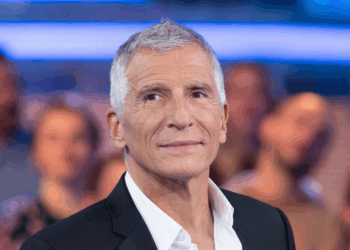 « J’avais explosé les 22 voitures… » : Nagui dévoile une anecdote très gênante de son passé de DJ dans N’oubliez pas les paroles