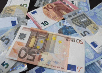 Clermont-Ferrand : A qui appartient ce seau rempli de milliers d’euros trouvé dans la rue ?