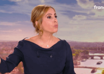 « Une perte de 300.000 » : Léa Salamé au JT de France 2, triste nouvelle dès le lendemain de son arrivée