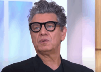 Loin d’être pudique, Marc Lavoine se lâche sur son intimité : « Chaque jour avec ma femme… »