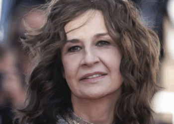 « Tu n&rsquo;as jamais mangé la chatte à maman… » : Valérie Lemercier se lâche face à Yann Barthès dans « Quotidien »