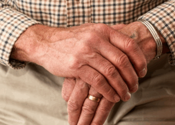 « Ce n’est pas viable » : Ce squatteur indélogeable a ruiné la retraite de ce couple, « On risque de tomber dans la trêve hivernale… »