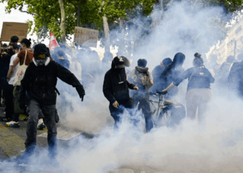 «Tout a été détruit» : à Toulouse, l&rsquo;indignation des riverains face à la violence de la mobilisation du 10 septembre