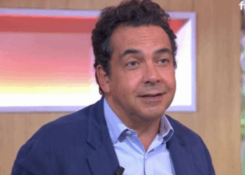 Alain Duhamel sort de ses gonds dans C à vous, Patrick Cohen ne sait plus où se mettre