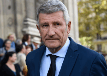 Pourquoi cette pétition de Philippe de Villiers n’a pas la même valeur que celle contre la loi Duplomb