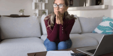 Je touche une petite retraite de 1000€ par mois : voici où je me suis installée pour profiter de la vie sous le soleil, sans craindre le lendemain