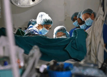 Une dramatique « erreur de côté » : un patient atteint d&rsquo;un cancer a été amputé de son rein sain au lieu de l’organe malade