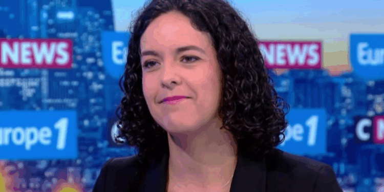 «J'appelle à la démission d'Emmanuel Macron» : Manon Aubry juge que le «meilleur référendum, c'est une élection présidentielle» 1 «J'appelle à la démission d'Emmanuel Macron» : Manon Aubry juge que le «meilleur référendum, c'est une élection présidentielle» Capture decran 2025 09 23 144034