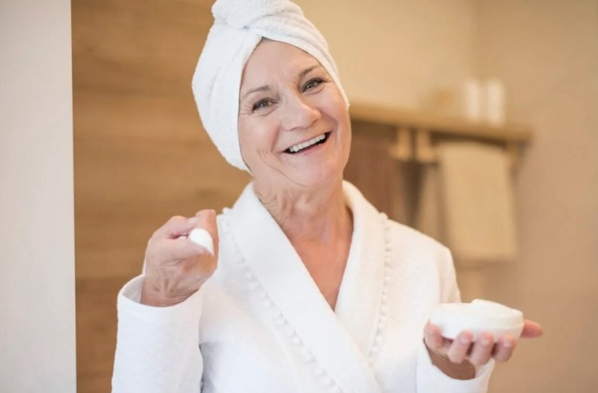 Hygiène : voici le nombre de douches idéal à prendre par semaine après 60 ans pour la santé 3 Hygiène : voici le nombre de douches idéal à prendre par semaine après 60 ans pour la santé Capture decran 2025 09 23 215143