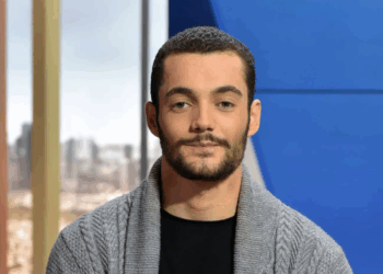 Retraites: « Comme l&rsquo;a dit un ex-Président: il faut travailler plus pour gagner plus », lance Louis Sarkozy