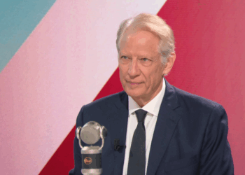 Privilèges des anciens Premiers ministres: Dominique de Villepin se défend d&rsquo;être le plus coûteux