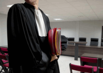 Un homme condamné pour avoir forcé une famille à creuser leur propre tombe en forêt