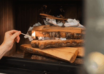Chauffage au bois : interdit dès 2026 en France ? Ce que vous devez absolument savoir pour un hiver au chaud