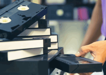 Ces cassettes VHS des années 1980 et 1990 se revendent aujourd'hui à plus de 70.000 euros 16 Ces cassettes VHS des années 1980 et 1990 se revendent aujourd'hui à plus de 70.000 euros Ces cassettes VHS des années 1980 et 1990 se revendent aujourd’hui à plus de 70.000 euros