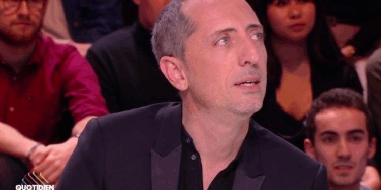 Gad Elmaleh évoque sa relation avec Johnny Hallyday : "Il n'arrêtait pas de…" 1 Gad Elmaleh évoque sa relation avec Johnny Hallyday : "Il n'arrêtait pas de…" Capture decran 2025 09 30 143936