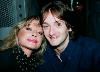 « Bien fait pour lui » : sans pitié, Véronique Sanson estime que son ex-mari Pierre Palmade aurait dû être condamné plus lourdement 11 « Bien fait pour lui » : sans pitié, Véronique Sanson estime que son ex-mari Pierre Palmade aurait dû être condamné plus lourdement « Bien fait pour lui » : sans pitié, Véronique Sanson estime que son ex-mari Pierre Palmade aurait dû être condamné plus lourdement