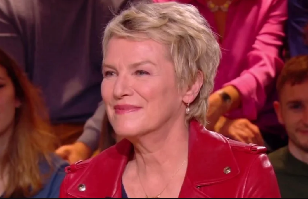 Les salaires de Léa Salamé et Élise Lucet font polémique, la Cour des comptes tire la sonnette d’alarme 2 Les salaires de Léa Salamé et Élise Lucet font polémique, la Cour des comptes tire la sonnette d’alarme Capture decran 2025 09 30 182021