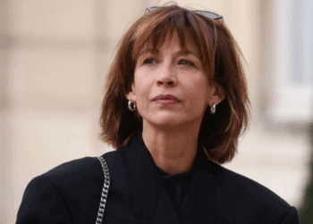 Sophie Marceau a été condamnée à payer un million de francs pour avoir refusé un film ! 5 Sophie Marceau a été condamnée à payer un million de francs pour avoir refusé un film ! Sophie Marceau a été condamnée à payer un million de francs pour avoir refusé un film !