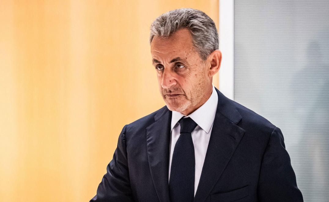 Nicolas Sarkozy au restaurant après sa condamnation : la réaction très tranchée des clients dévoilée 2 Nicolas Sarkozy au restaurant après sa condamnation : la réaction très tranchée des clients dévoilée Capture decran 2025 09 30 184729