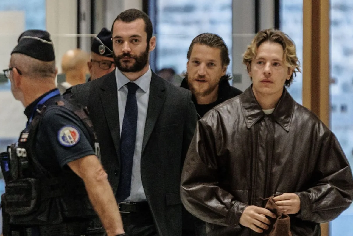 Nicolas Sarkozy condamné et c’est à son fils Louis que s’attaque cette star de l’humour 2 Nicolas Sarkozy condamné et c’est à son fils Louis que s’attaque cette star de l’humour Capture decran 2025 09 30 200034